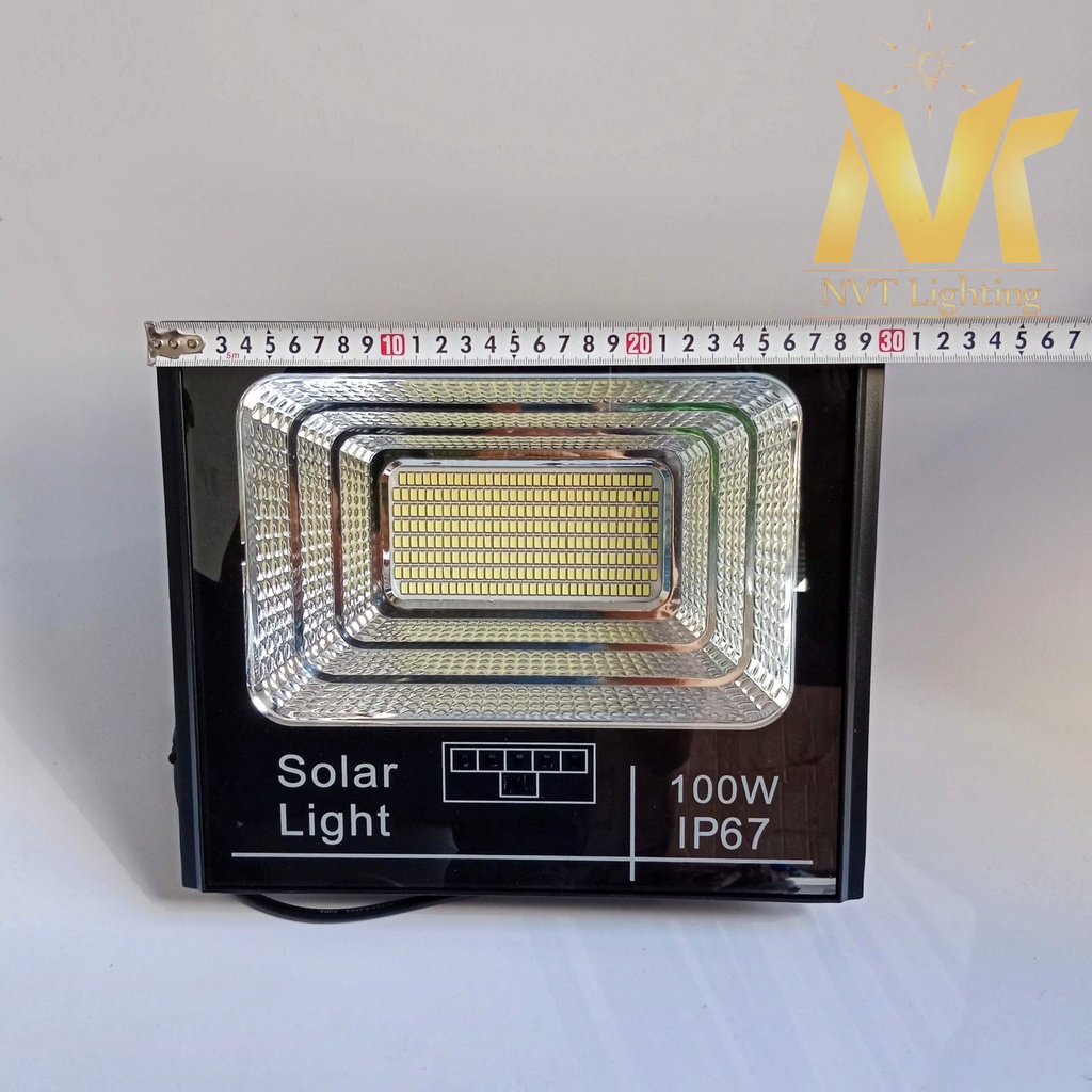 ĐÈN PHA NĂNG LƯỢNG MẶT TRỜI Cao Cấp 300W