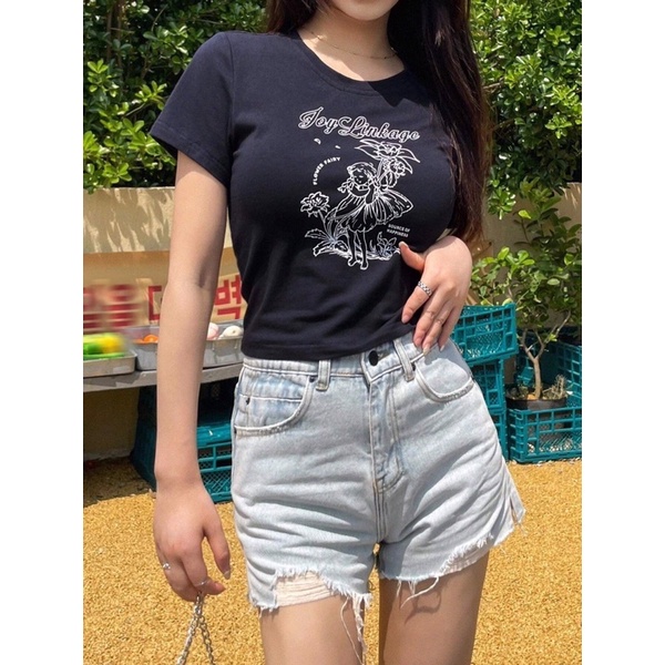 Áo croptop thun cotton đen in chữ Joy Linkage
