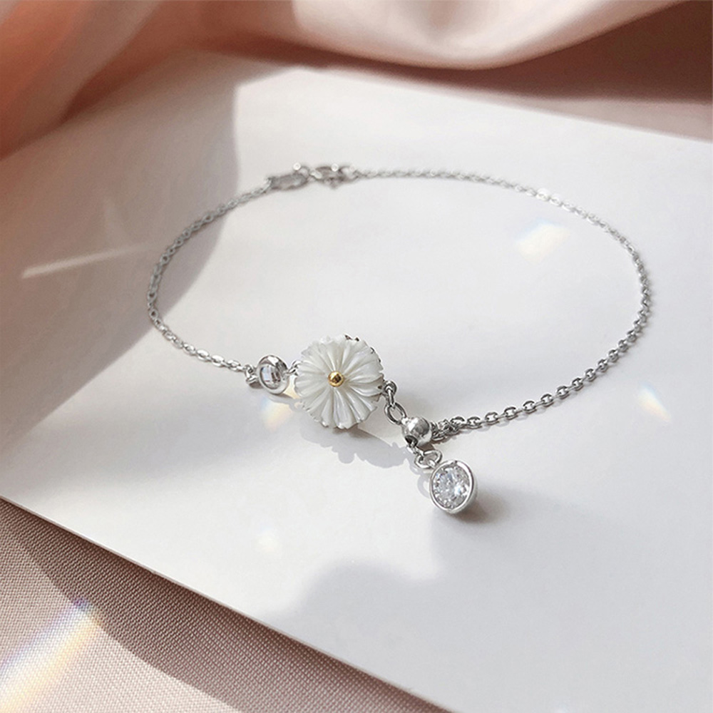 Dây Chuyền Hoa Cúc Dài Dễ Điều Chỉnh