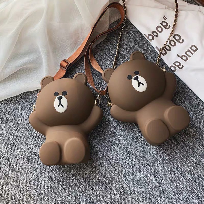 Túi gấu silicon Brown đeo chéo loại to 2 Dây- Mẫu mới 2021 -Hồng Anh Case | BigBuy360 - bigbuy360.vn