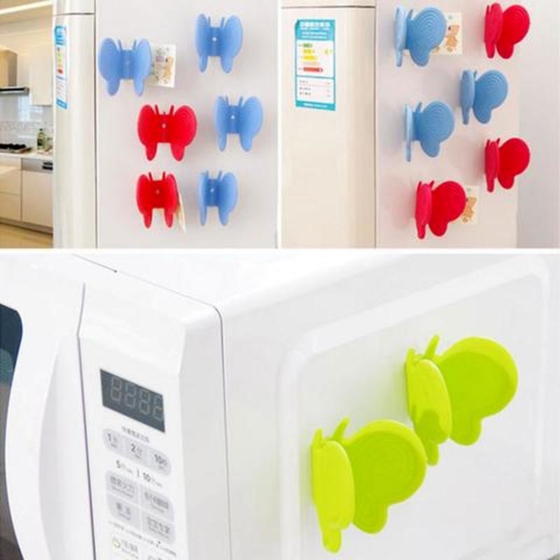 Dụng cụ kẹp silicone nhấc nồi chống bỏng hình bướm tiện dụng