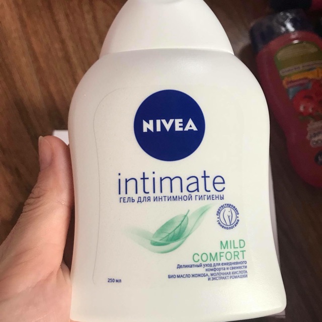 dung dịch vệ sinh phụ nữ NIVEA