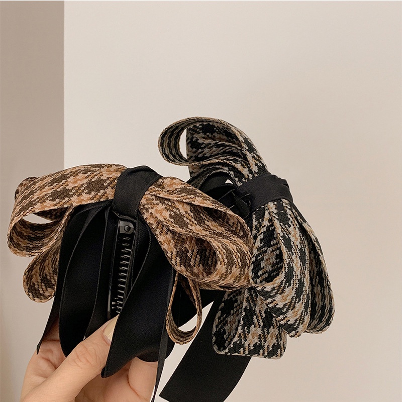 Kẹp Tóc Màu Đen Thiết Kế Dạng Dọc Kẹp Hình Bướm Dành Cho Nữ