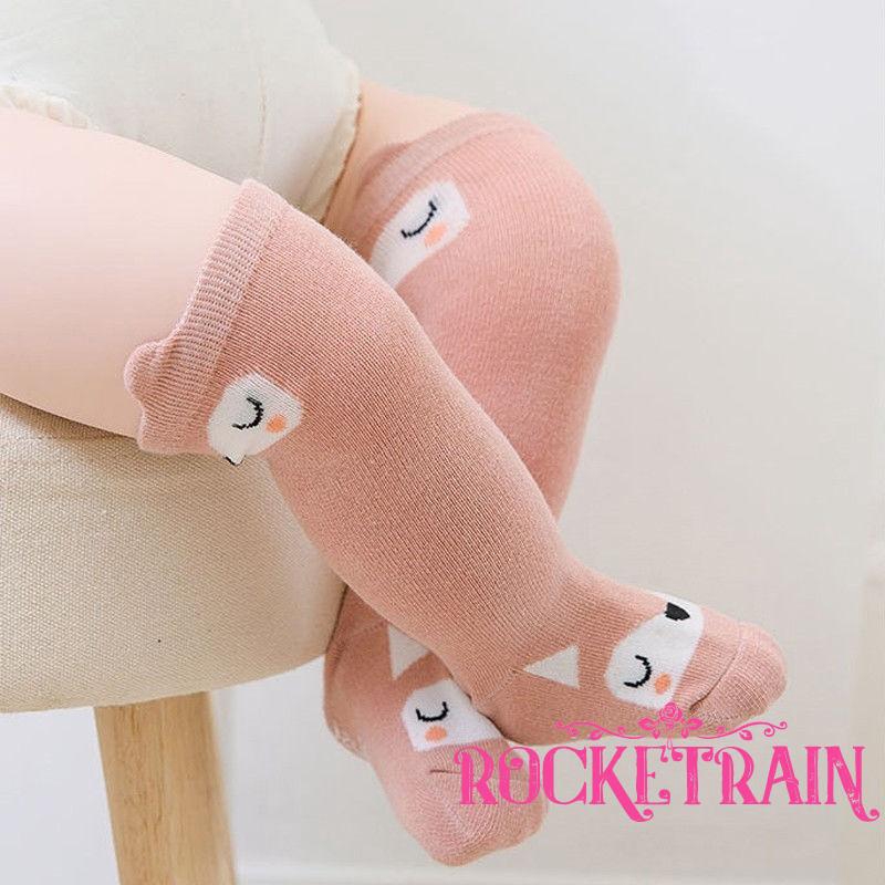 Vớ cotton chống trượt họa tiết hoạt hình cho bé trai và gái