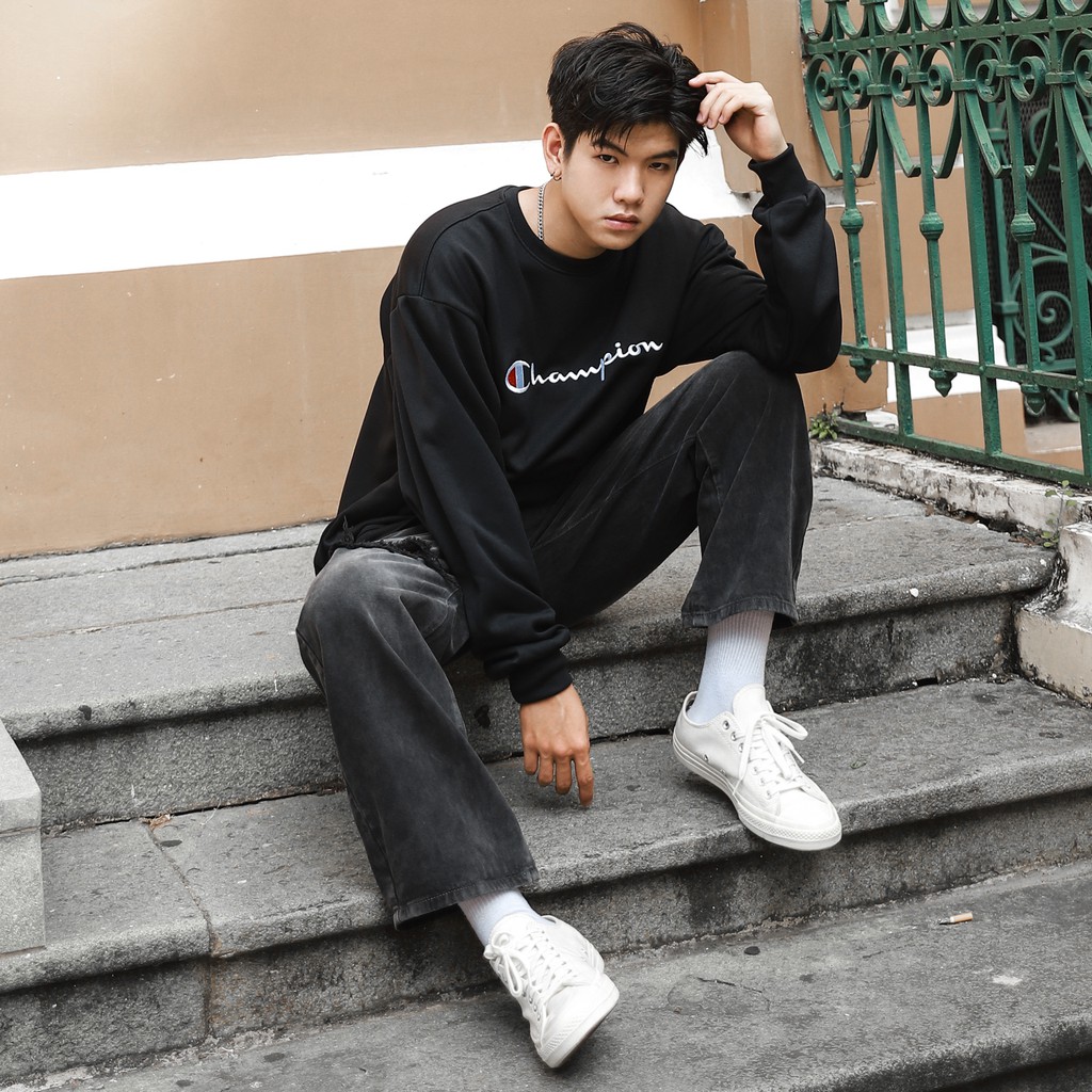 Áo Tay Dài Sweater Champion Màu Đen Thêu Logo To | BigBuy360 - bigbuy360.vn