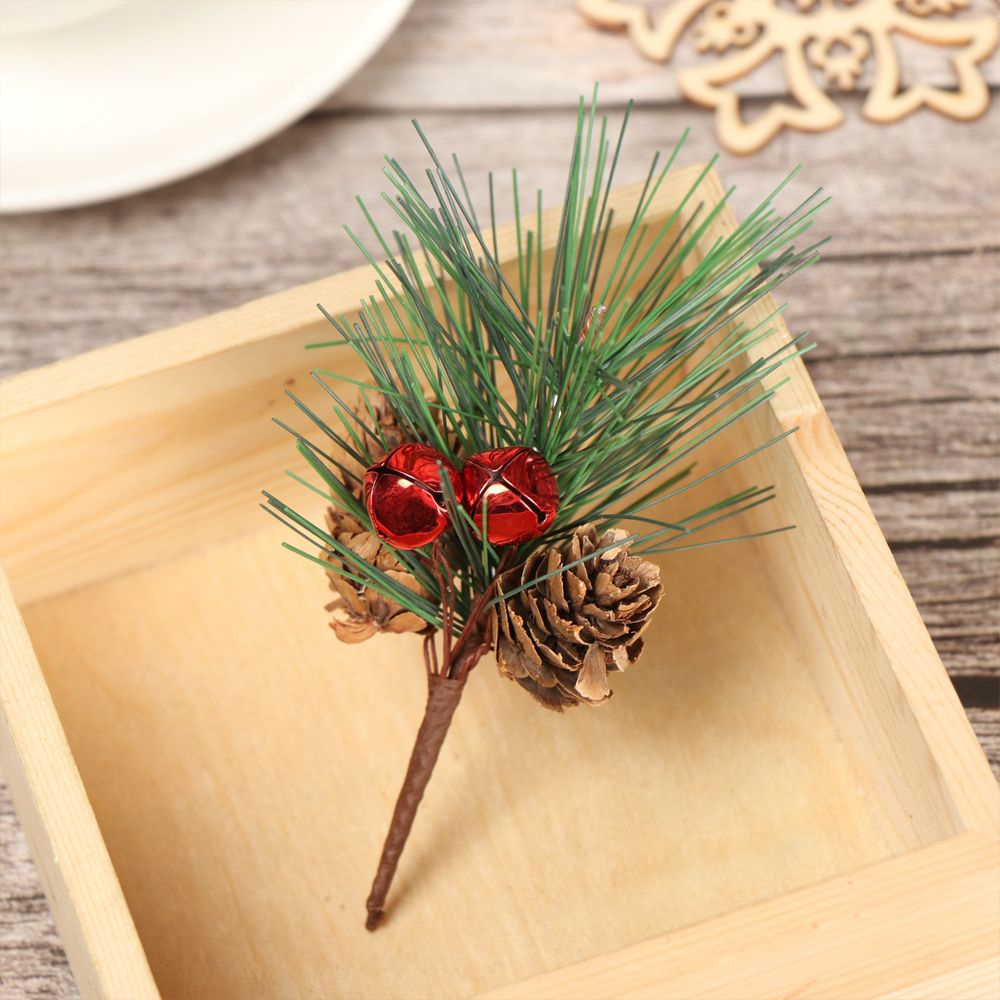 1 nhánh thông giáng sinh nhân tạo màu đỏ dùng trang trí DIY