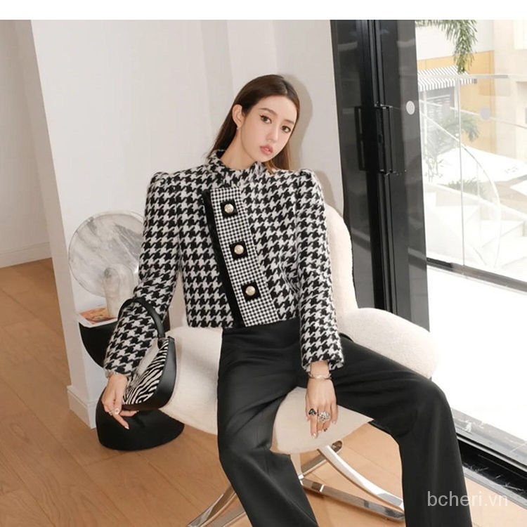 áo khoác dạ nữ dáng ngắn cài khuy cổ điển sang trọng thanh lịch thu đông 2021 | BigBuy360 - bigbuy360.vn