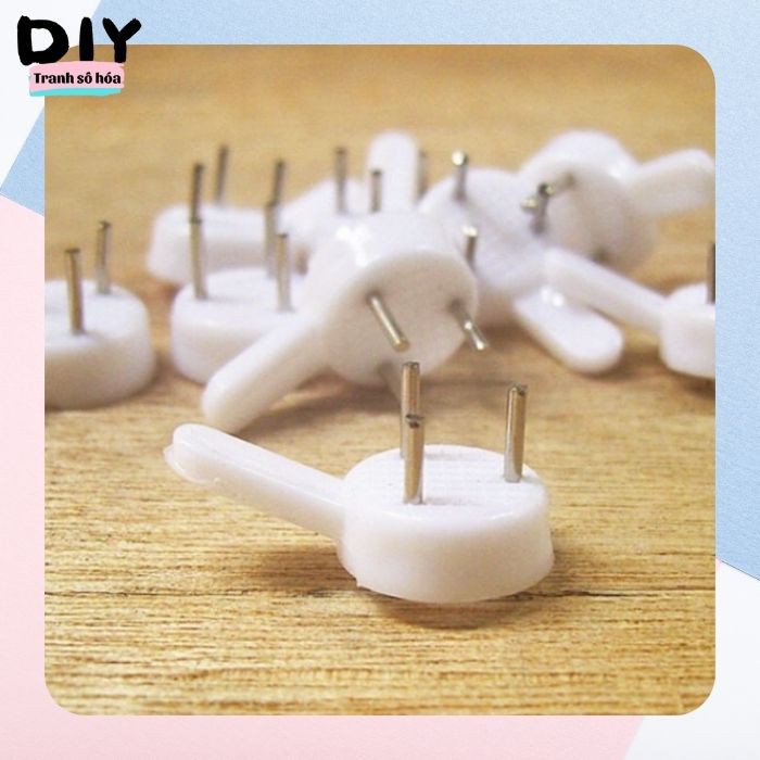 Đinh ba chân treo tranh ảnh đồng hồ tiện lợi không cần khoan tường
