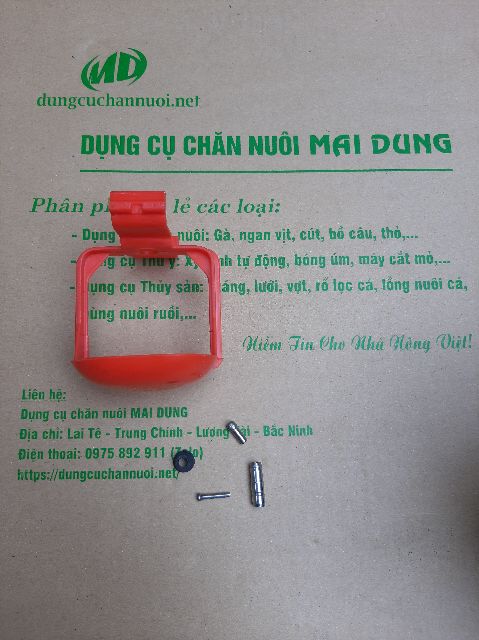 Máng uống tự động cho gà vịt dạng núm