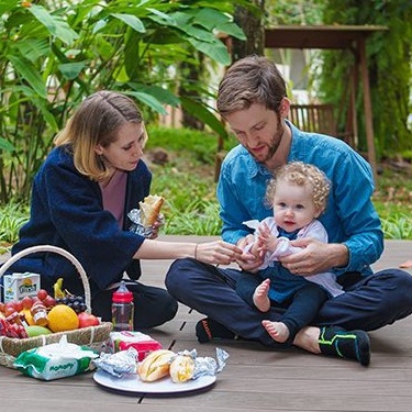 Khăn Giấy Ướt Mamamy 100/120 Tờ Siêu Mềm, An Toàn Cho Bé - Việt Nam