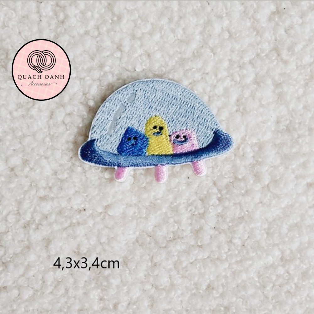 Sticker nhãn dán hình phi hành gia vải thêu tự dính trang trí sổ, vở, mũ bảo hiểm - ST06