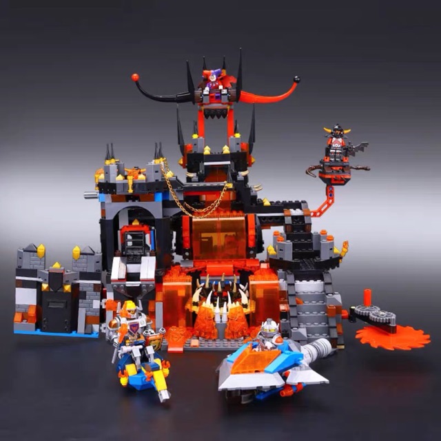 💥💥 Lắp Ráp Bela 10521 Pháo Đài Nham Thạch Hề Jestro Nexo Knights 💥💥 ảnh thật