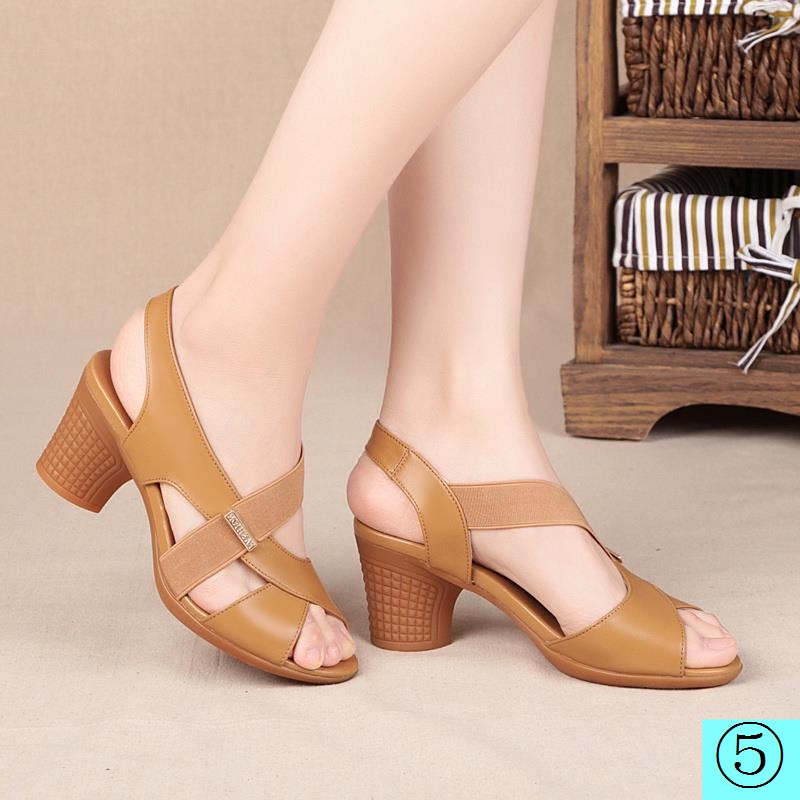 Giày Sandal Da Mềm Đế Dày Chống Trượt Thời Trang Mùa Hè 2020 Cho Phụ Nữ Trung Niên