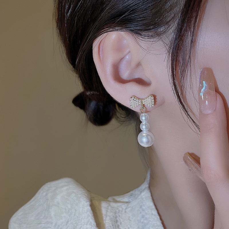 Khuyên Tai Tua Rua Đính Nơ Và Ngọc Trai Phong Cách ins Cao Cấp Cho Nữ