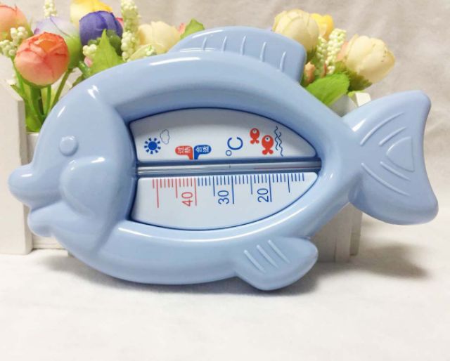 Nhiệt kế đo nhiệt độ nước tắm và nhiệt độ phòng cho bé