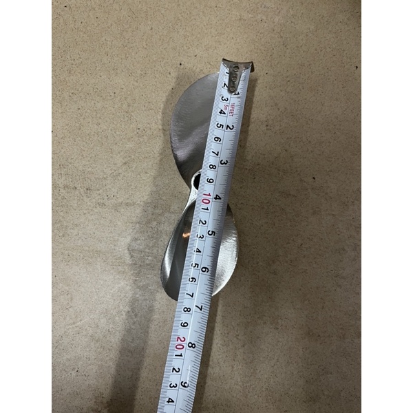 Chân vịt 2 cánh inox thỏ tròn máy xăng 6hp 6.5hp