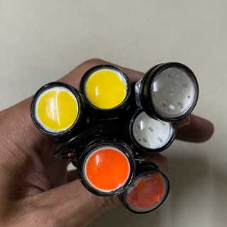 Xi nhan nút áo hàng loại 1