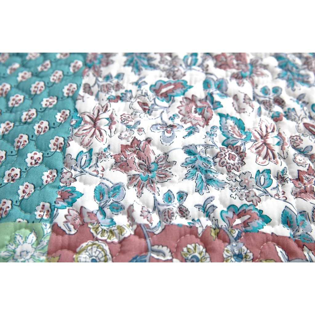 Thảm sofa hoặc trải sàn