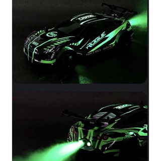 Xe Drift tốc độ có đèn led body và chế độ phun khói