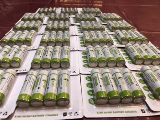 Vỉ 4 pin sạc kiwi