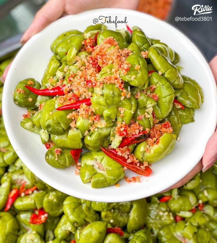 Cà na thái đập dập xốc muối ớt bịch 500g