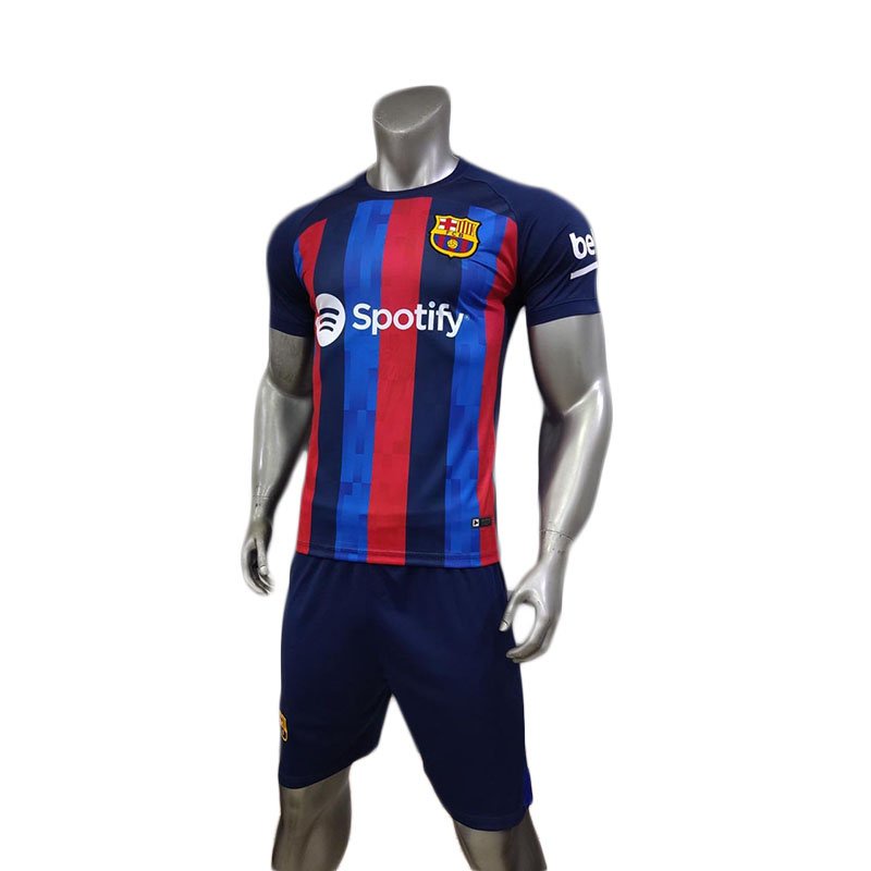 Quần áo Barcelona 2022 màu xanh sọc đỏ