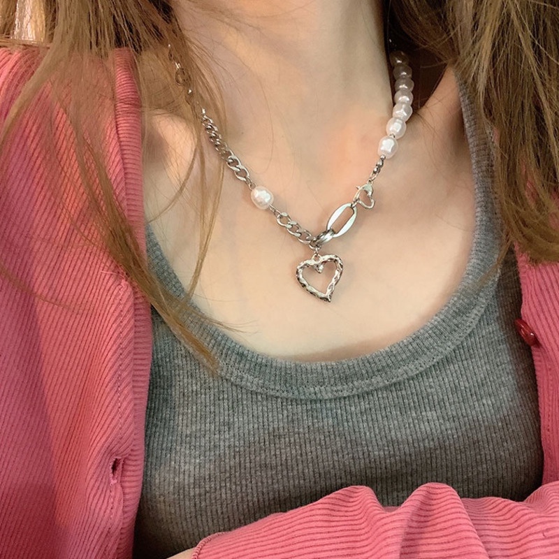 Vòng cổ Mặt Trái Tim Đính Ngọc Trai