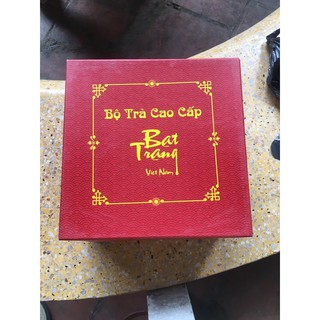 Hộp đựng ấm chén làm quà biếu tặng