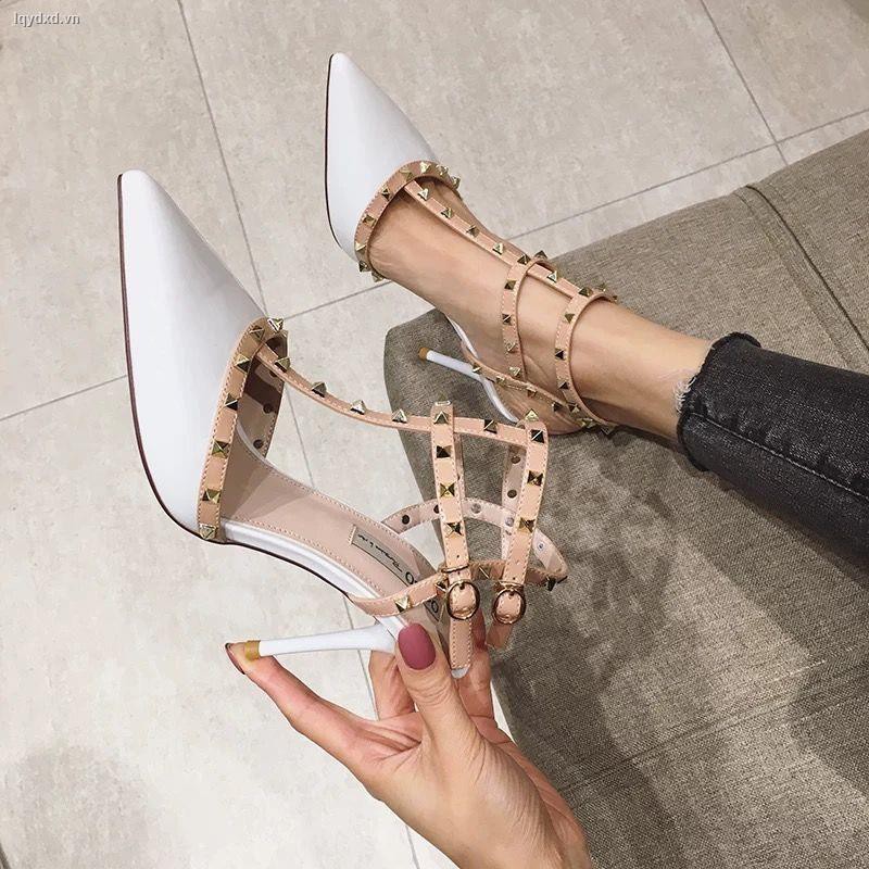 Giày Cao Gót Phối Đinh Tán Thời Trang Mùa Xuân 2020 Quyến Rũ Dành Cho Nữ