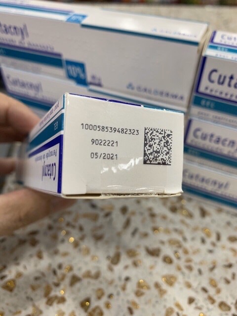 GEL GIẢM MỤN CUTACNYL 10% PHÁP | BigBuy360 - bigbuy360.vn