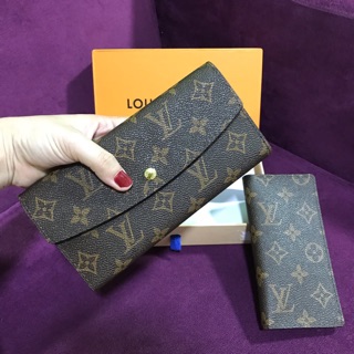 Set 2Ví cầm tay LV (ảnh m tự chụp)