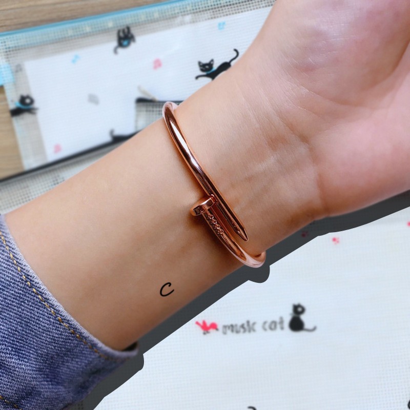 Vòng Tay Dạng Mở Bằng Thép Titan Mạ Vàng Hồng / Vàng / Bạc 18K Thời Trang Cho Cặp Đôi