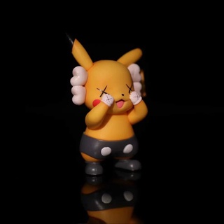 Mô hình Pikachu x Kaws siêu đáng yêu