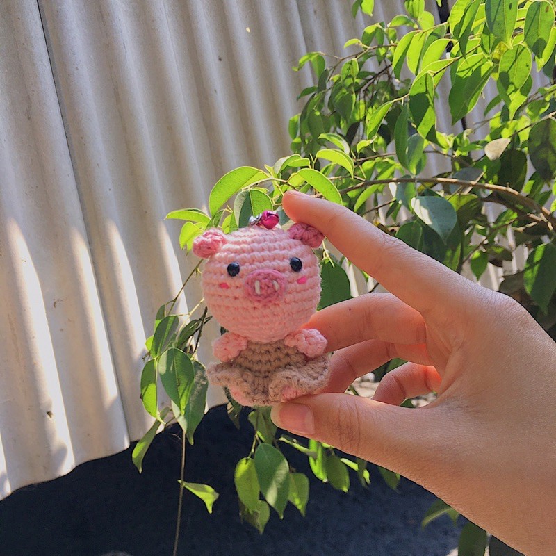 MÓC KHOÁ LEN HEO BÔNG  l crochetbyspring