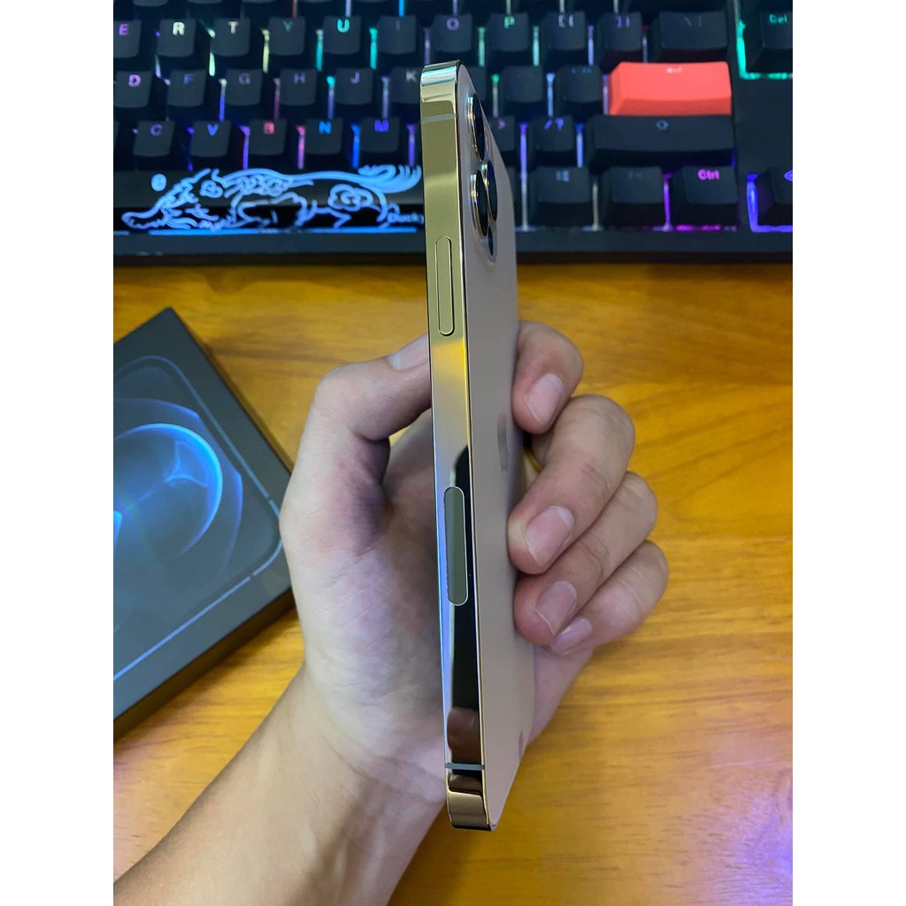 Điện thoại iphone 12 pro 256gb gold like new 99,99% siêu lướt sạc 4 lần USA giá tốt