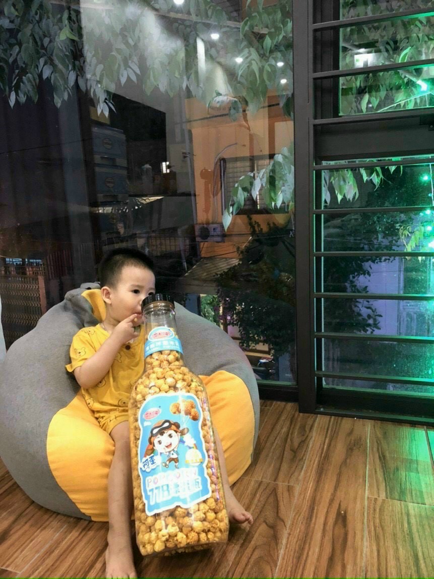 Bắp rang caramel chai khổng lồ 900gr hàng nhập khẩu