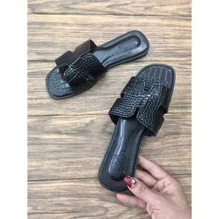 Dép chữ chất da rắn êm chân