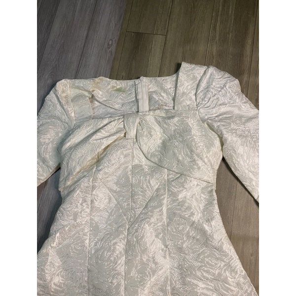 2hand đầm gấm eo 70