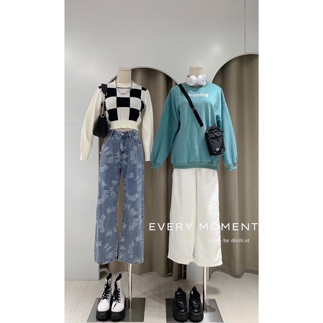 Quần jeans xanh form rộng CHỮ NỔI cho nam và nữ