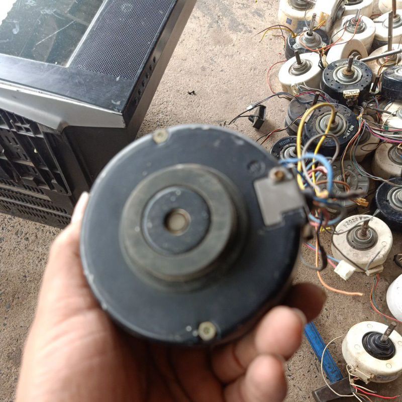 Mô tơ giàn lạnh máy điều hòa