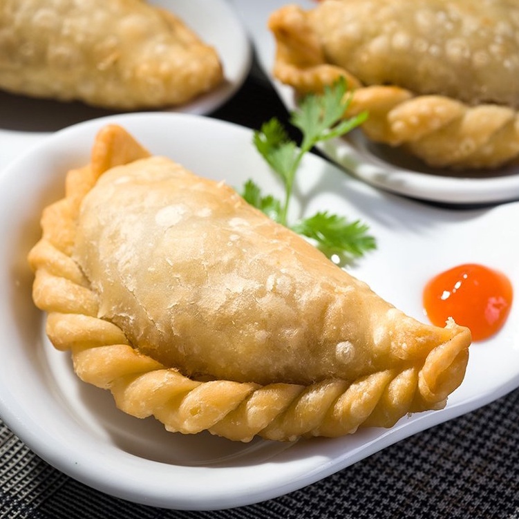 Bonzon - Bánh xếp chiên thịt - trứng cút 360g