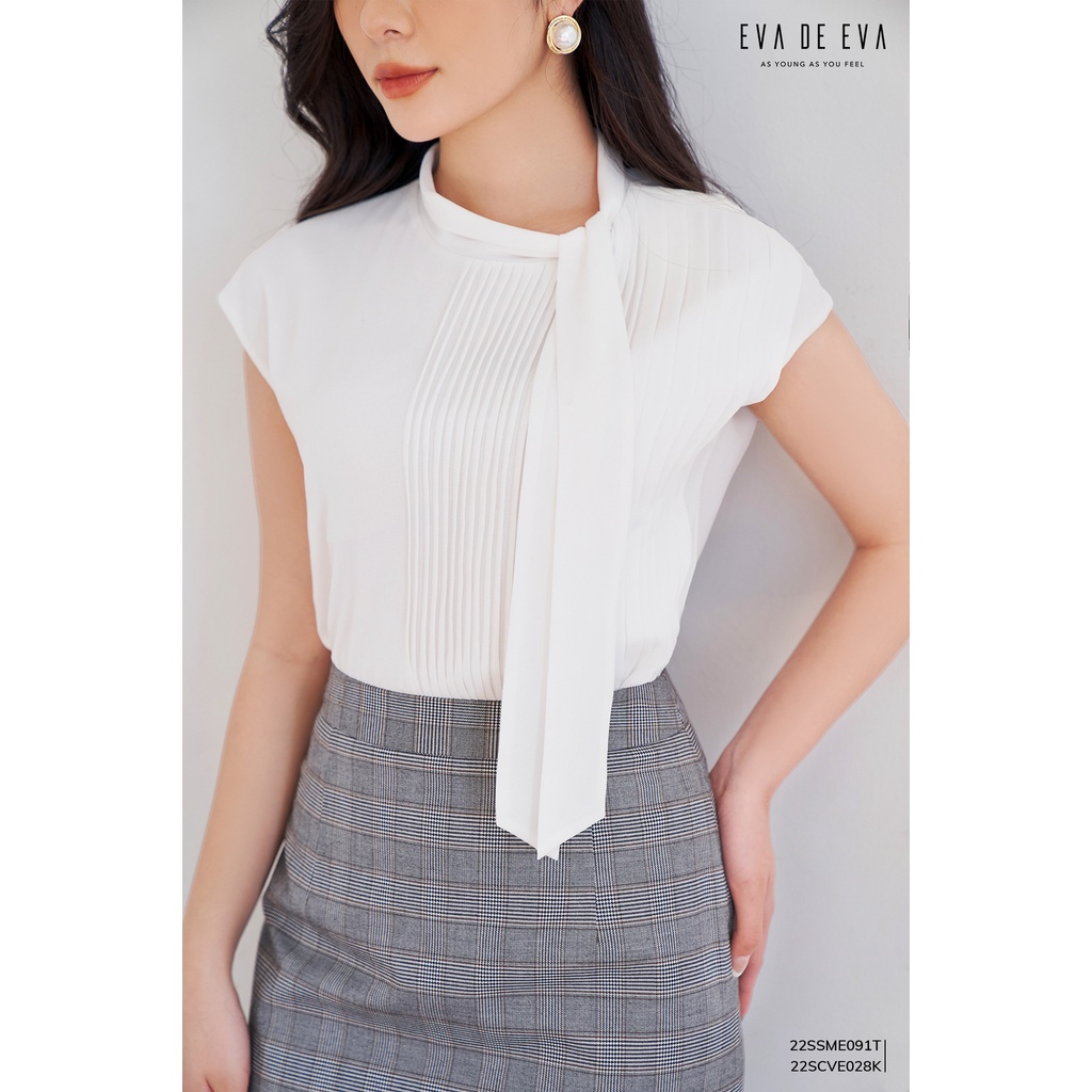 Chân váy bút chì kẻ công sở Eva de Eva 22SCVE028K