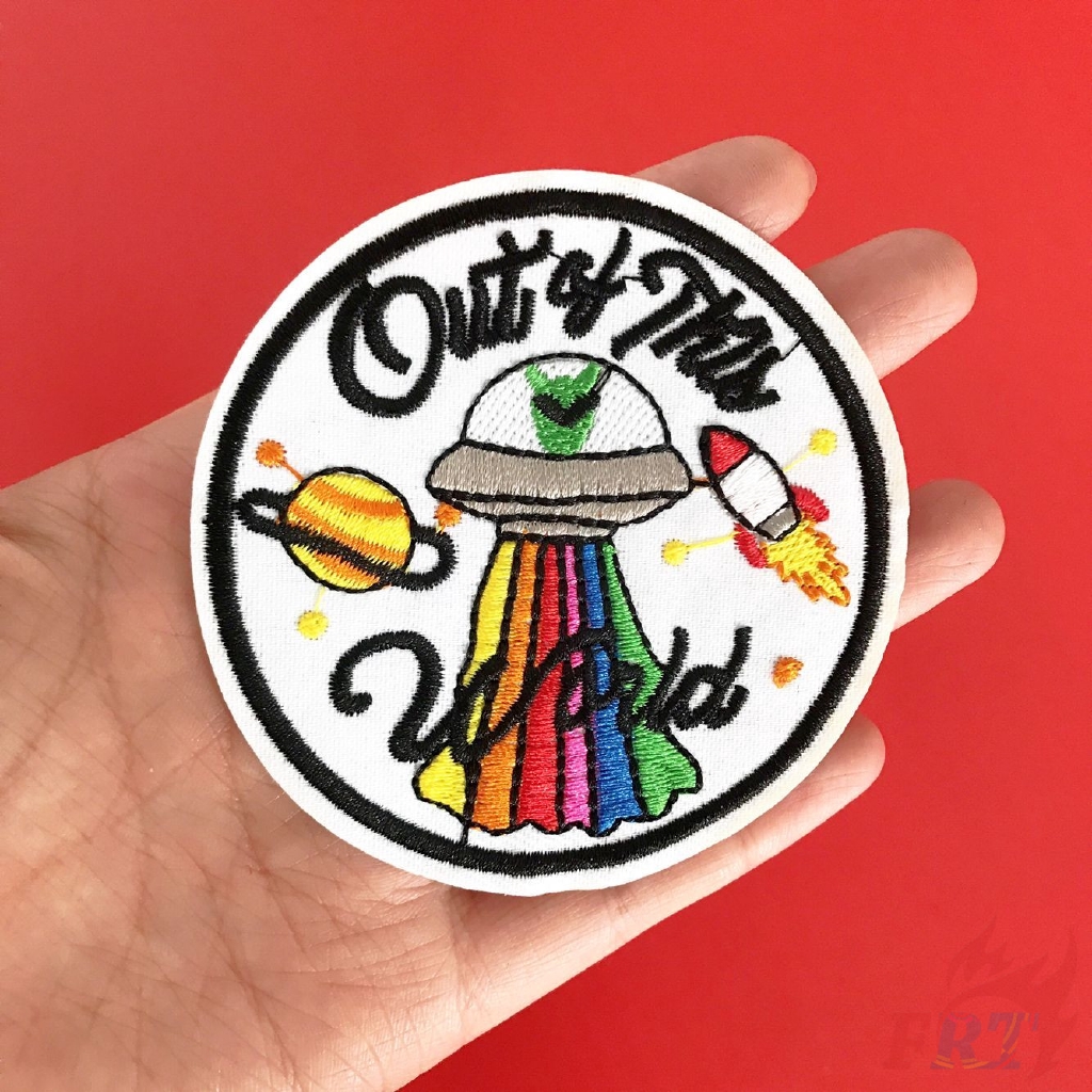 Đề can ủi / thêu hình tàu của người ngoài hành tinh xinh xắn