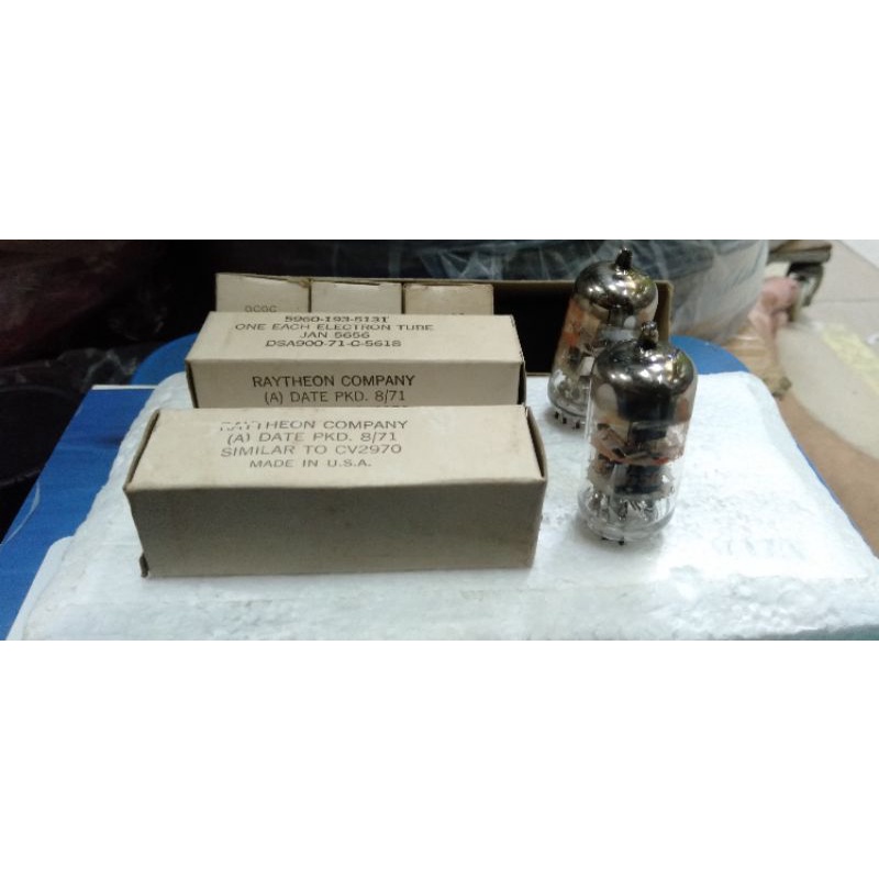 Bóng đèn / Đèn tuýt của Mỹ 5656 - 9 Chân
