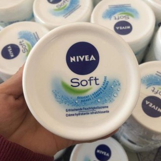 MS0064 Kem Dưỡng Thể Dưỡng ẩm Chống nẻ Nivea soft nội địa Đức