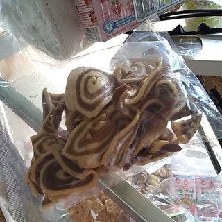 1 túi bánh tai heo đồ ăn vặt