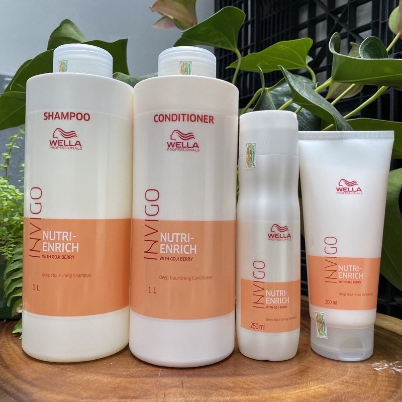 Dầu xả tăng cường dưỡng chất Wella INVIGO Nutri Enrich Deep Nourishing Conditioner 200ml