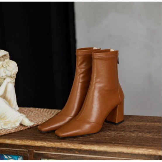 Boots da trơn ôm cổ chân đế 7 cm sang chảnh G019