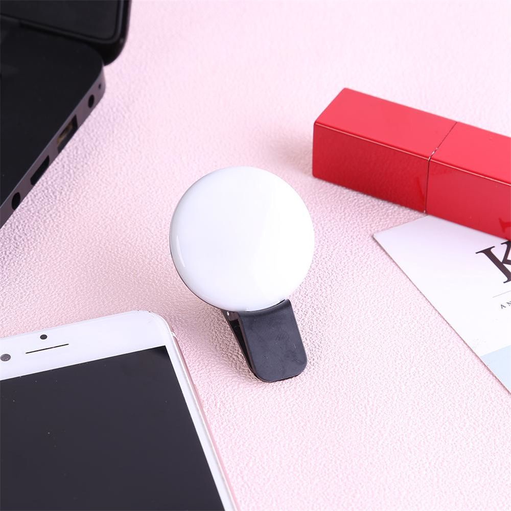 Đèn LED USB mini có kẹp gắn điện thoại hỗ trợ chụp ảnh&lt;br&gt;