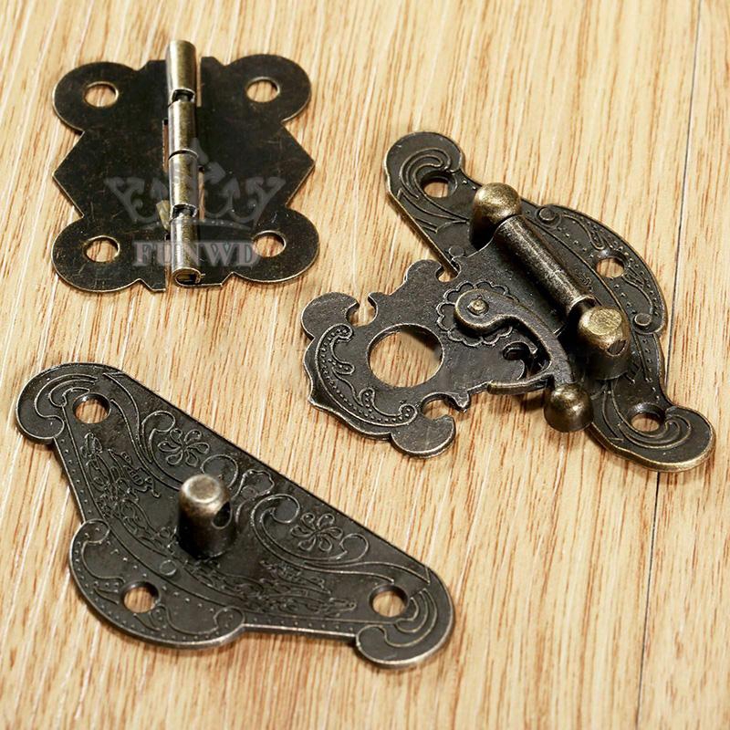 Bản Lề Tủ Bếp Hình Bướm 90 Độ